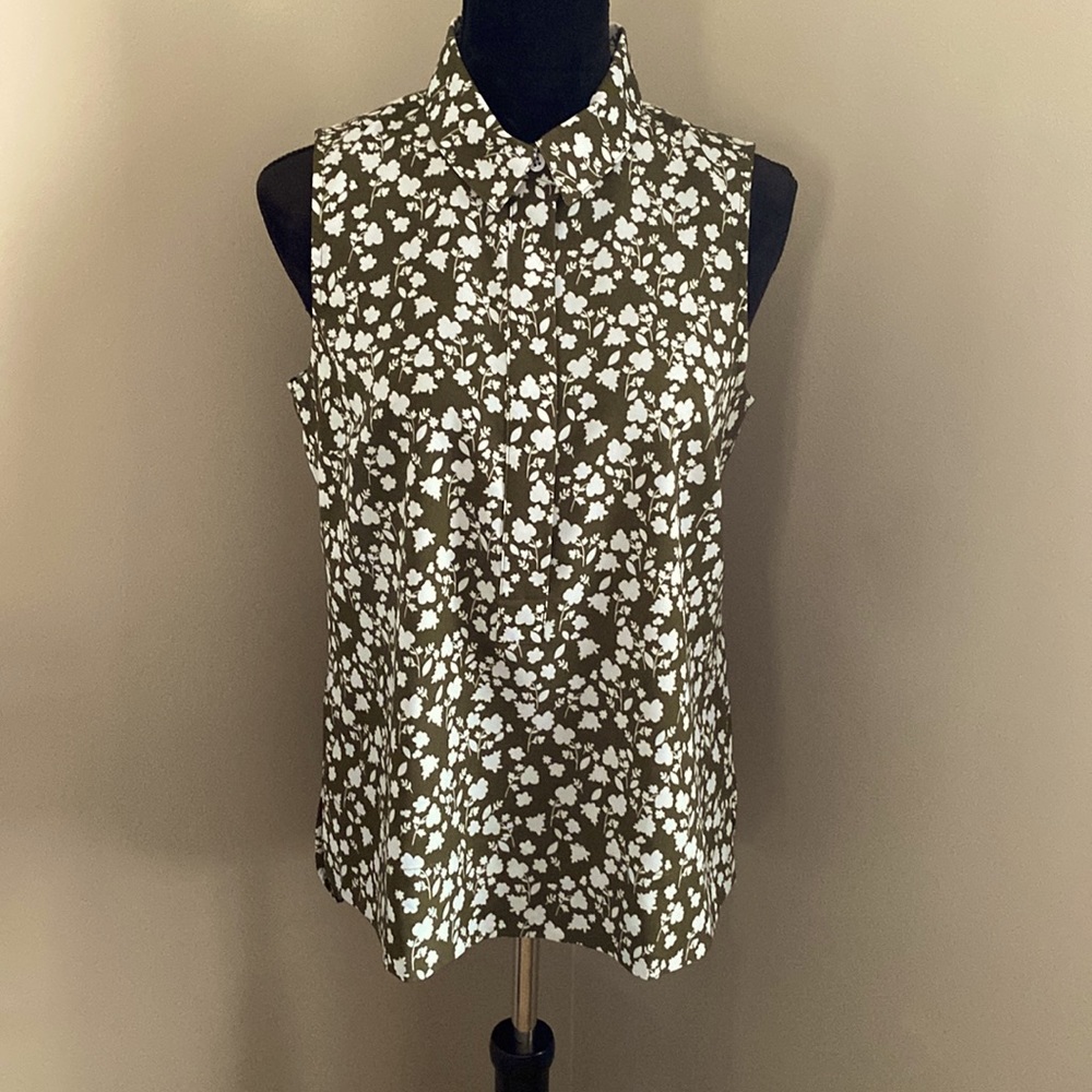CAbi olive green tank